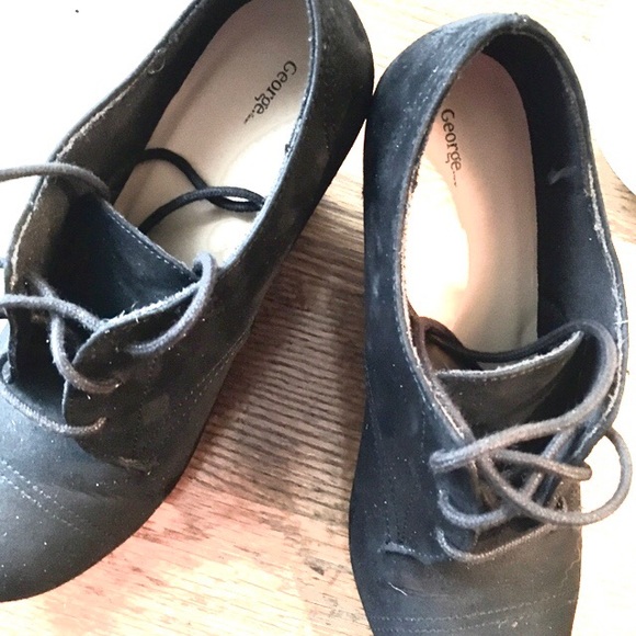 Black wedge shoes **SOLD** - Picture 5 of 6